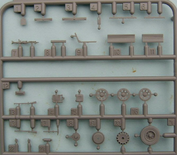 Dragon 1/72 scale Sd.Kfz. 251/7 Ausf D. w/2.8cm sPzB 41 Preview